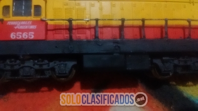 Ferromodelismo: Locomotora G12 FFAA, de la marca Frateschi, tamañ... 