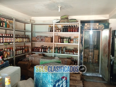 Solo Clasificados - Venta de local 166mts2 con licorería en su interior higuerote - imagen: 3