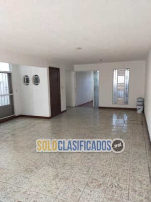 Casa en venta en Irapuato Gto dos plantas... 