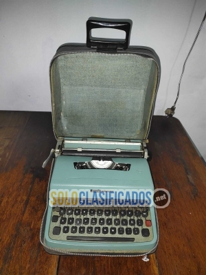 Vendo máquina de escribir antigua marca Olivetti Lettera 32 en bu... 