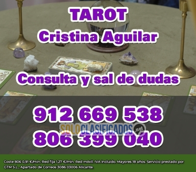 ¿Quieres consultar el tarot? Llama a Cristina llll... 