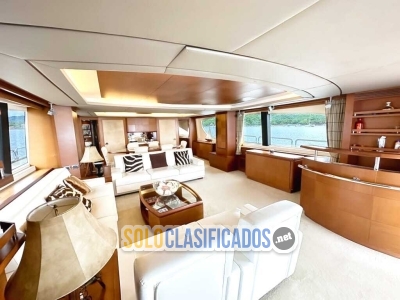 Owner in Costa Rica sells: Yacht Azimut Jumbo 105 year 2006... 