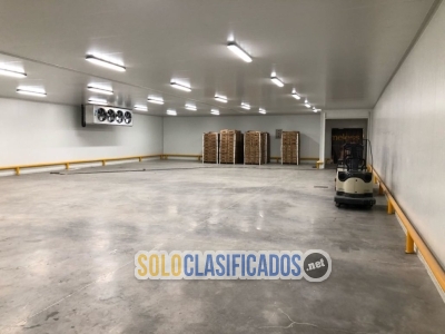 fabricacion de cuartos frios para almacenaje de alimentos... 